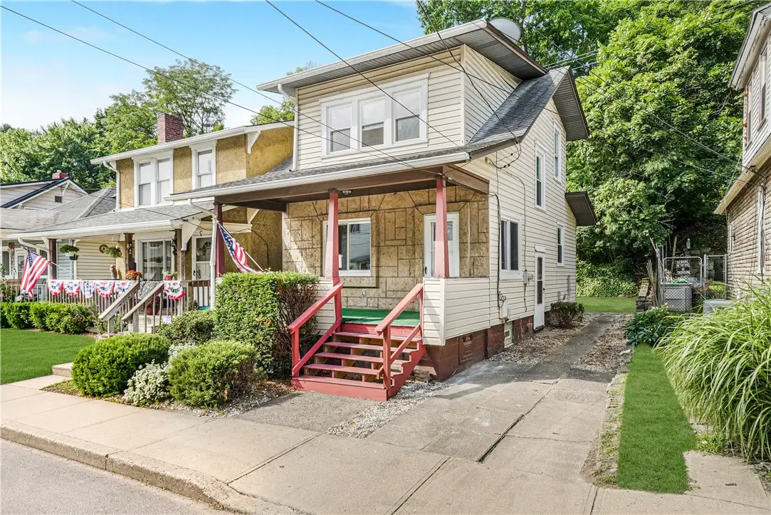 293 Lexington Ct, Carnegie, PA 15106 - #1