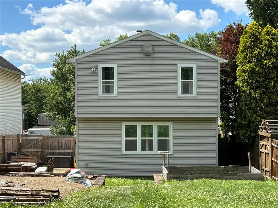4224 Arnold Ave, New Kensington, PA 15068 - #2