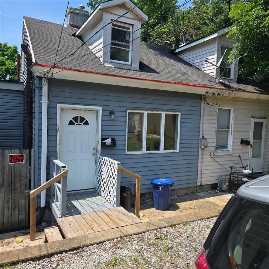 3015 Hartman St, Pittsburgh, PA 15212 - #1