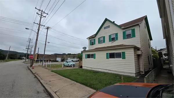 2038 Constitution Blvd, New Kensington, PA 15068