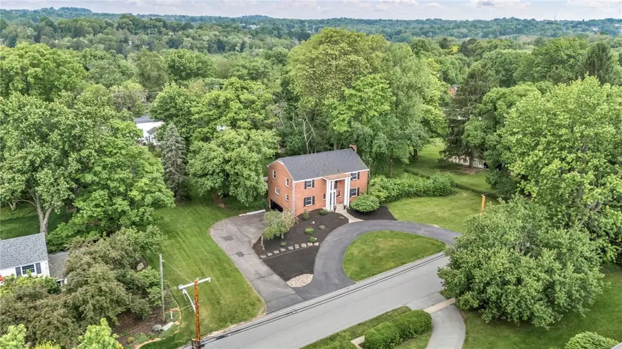 3225 Comanche Road, Pittsburgh, PA 15241 - #2