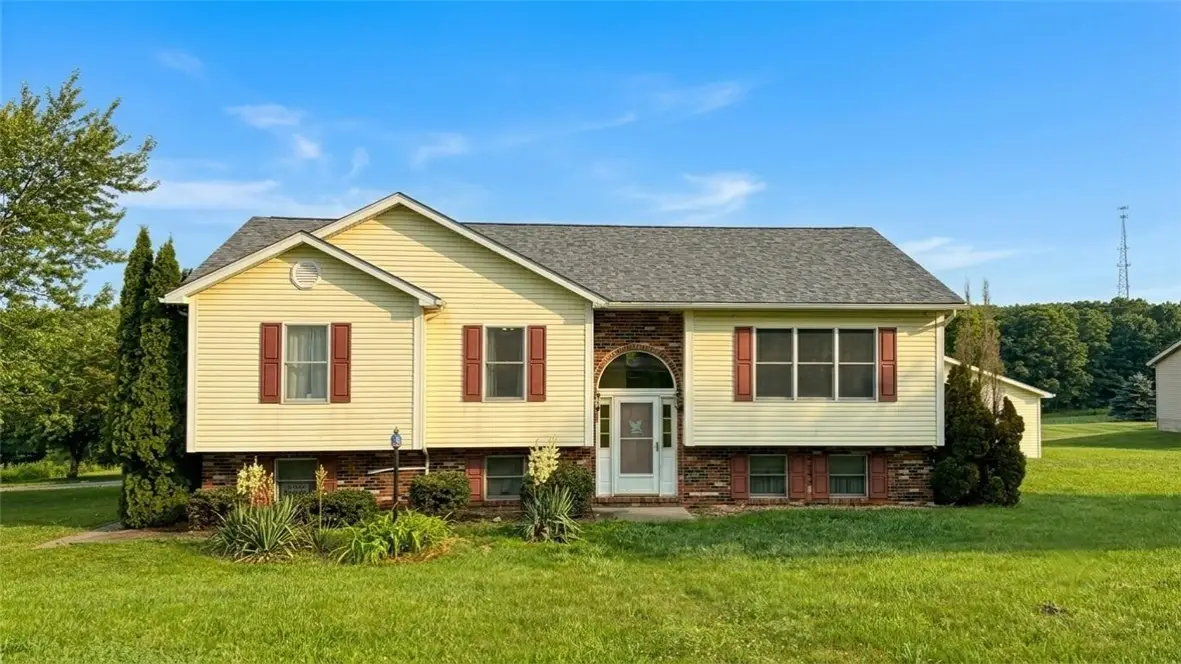 198 Eagle Mill Rd, Butler, PA 16001 - #1