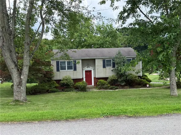 1409 Lexington Dr, New Brighton, PA 15066