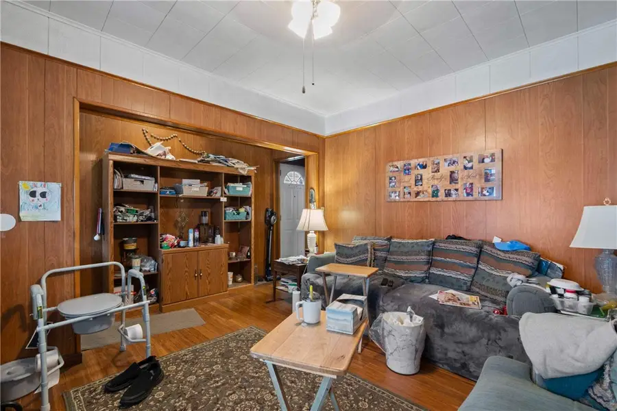 1028 Lakewood Ave, Pittsburgh, PA 15220 - #2