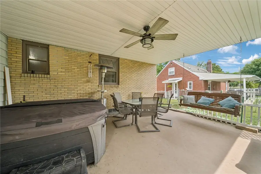 325 Augusta St, Pittsburgh, PA 15235 - #2