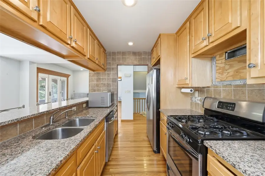3594-3596 Beechwood Blvd, Pittsburgh, PA 15217 - #2