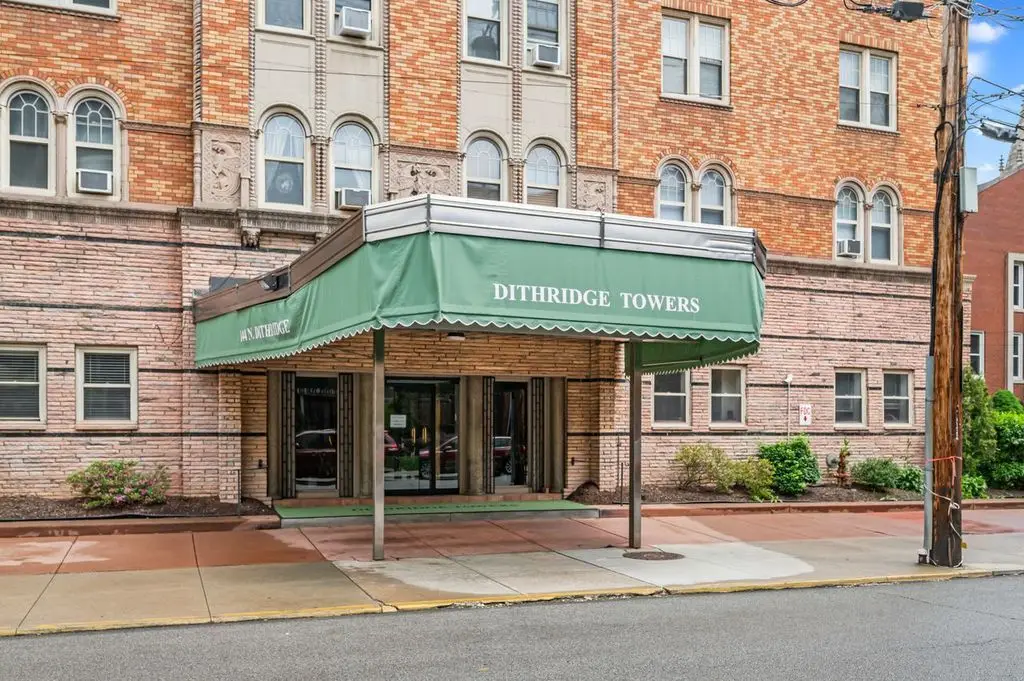 144 N Dithridge Street #809, Pittsburgh, PA 15213 - #1