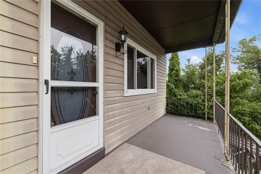 1826 Saint Patrick St, Pittsburgh, PA 15210 - #3