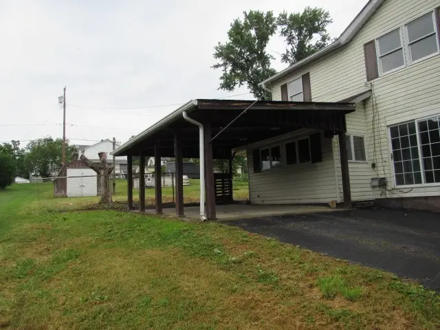 1013 W Front Street, Dunbar, PA 15455 - #3