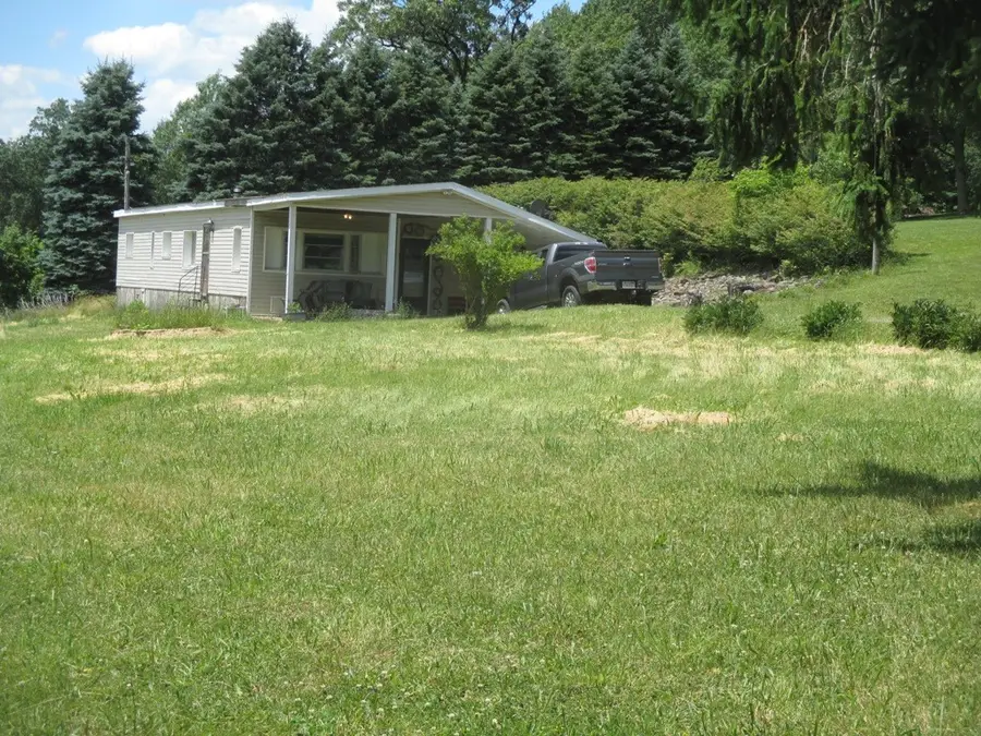 103 Cooley Estate Rd, Smithfield, PA 15478 - #2
