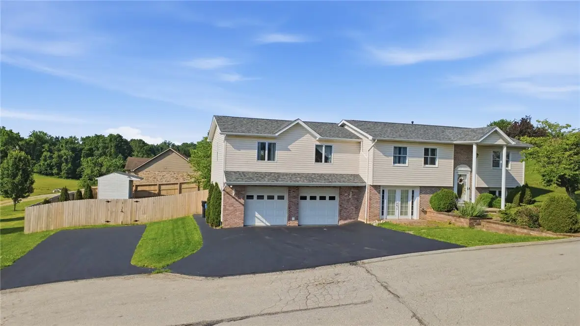 2464 Sunset Ave, Irwin, PA 15642 - #1