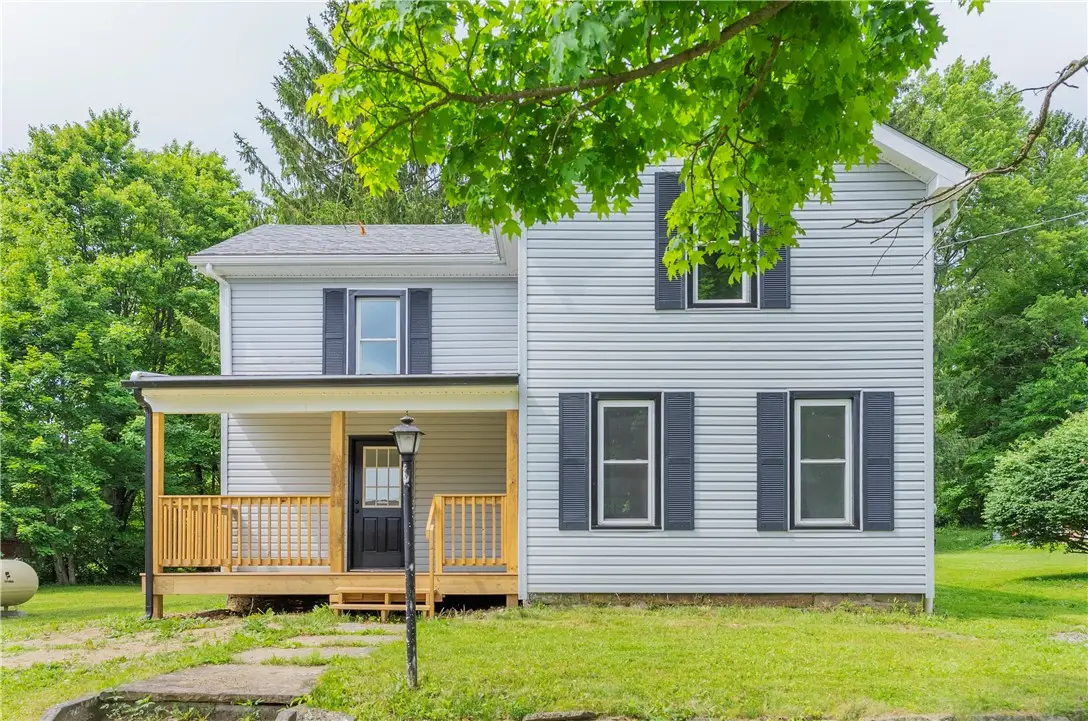 410 Washington St, Jamestown, PA 16134 - #1