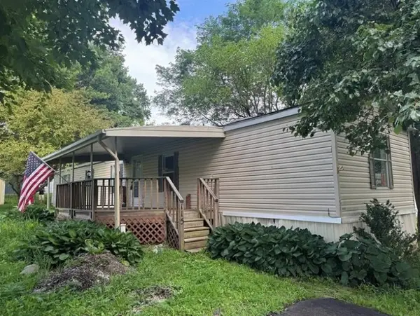 115 Woodview Drive, Valencia, PA 16059