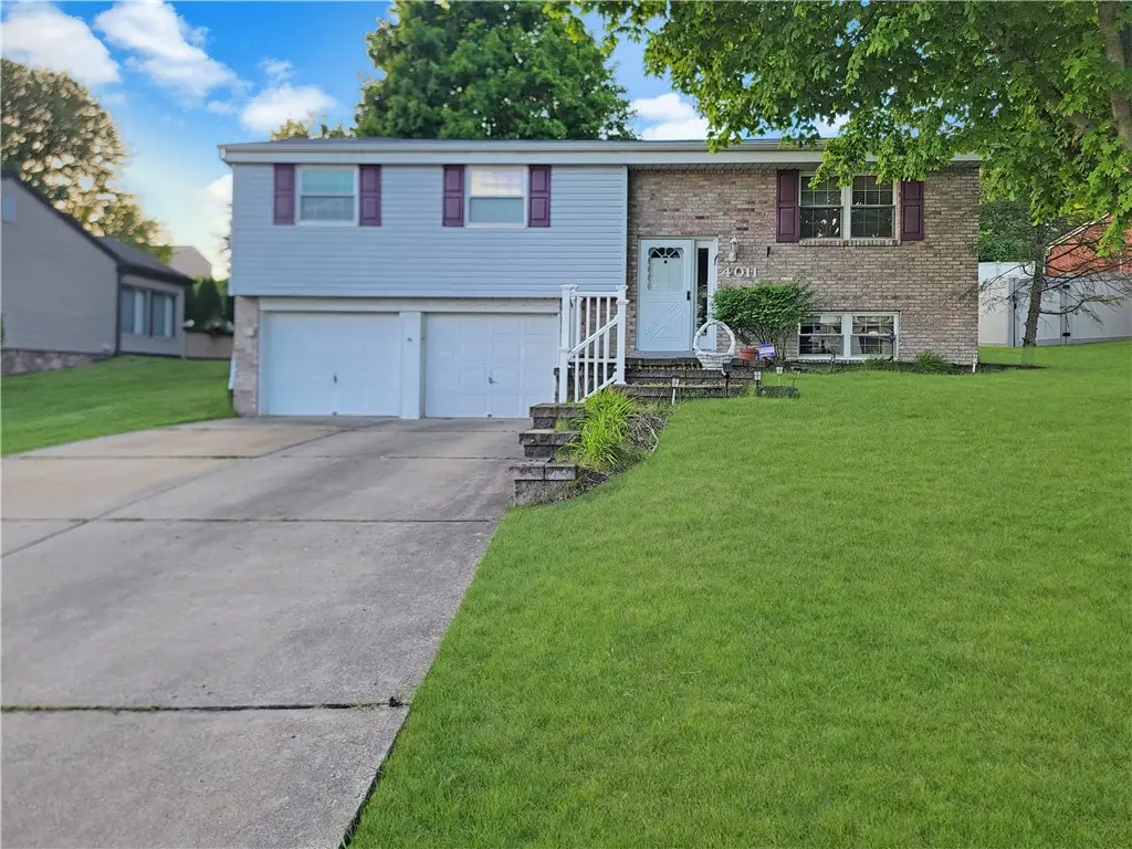 4011 Firethorn Dr, Kennedy, PA 15136 - #1