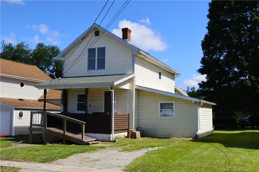 507 Oak St, Richeyville, PA 15358 - #2