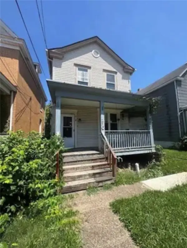 810 Woodward Ave, Mc Kees Rocks, PA 15136