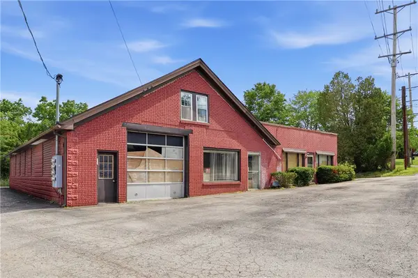 3762 Saxonburg Blvd, Pittsburgh, PA 15238