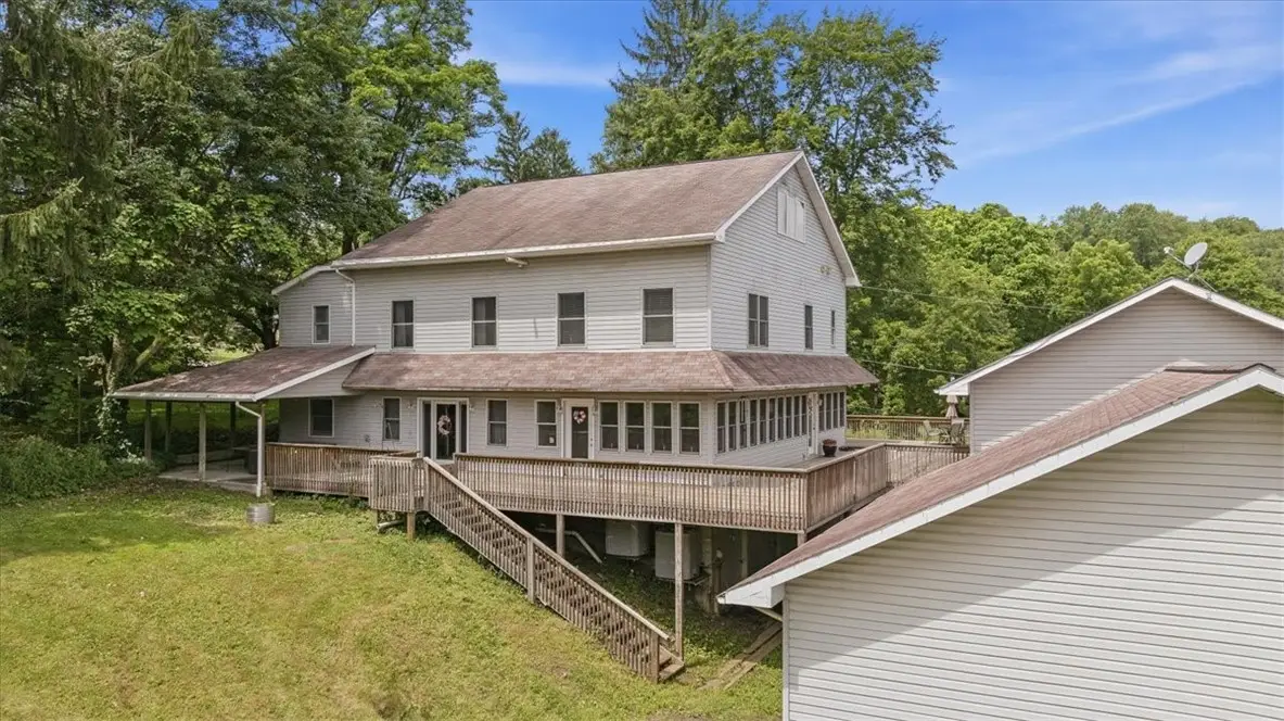 120 Brighton St, Beaver Falls, PA 15010 - #1