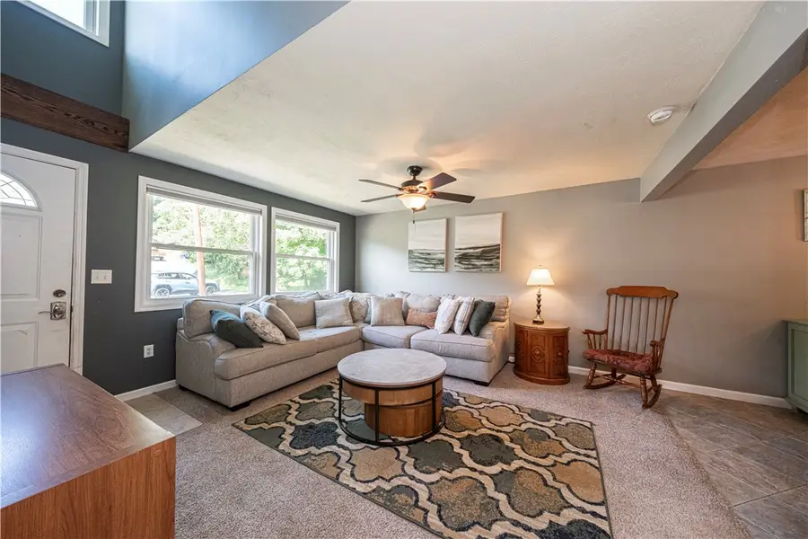 136 Keithwood Dr, Valencia, PA 16059 - #3