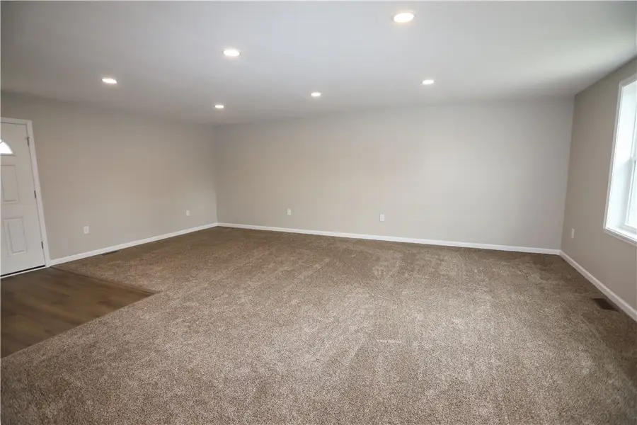 1172 Fifth Street, Westmoreland City, PA 15692 - #3