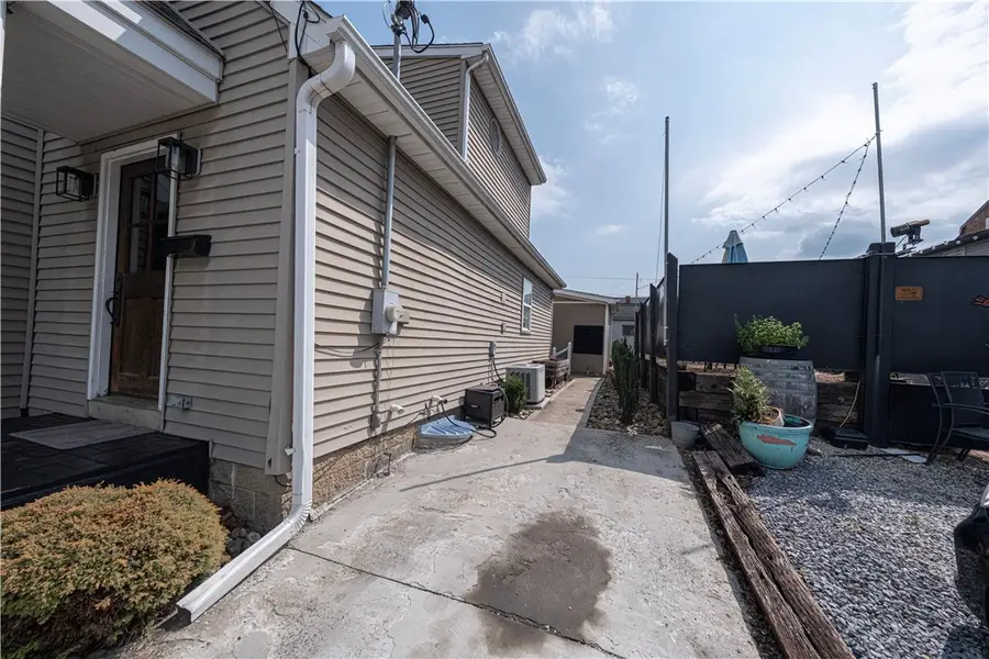 514 Mulberry St, Beaver, PA 15009 - #3