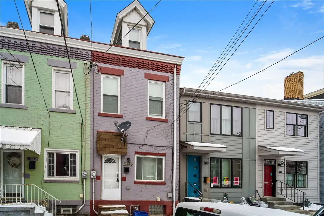 5143 Carnegie St, Pittsburgh, PA 15201 - #1