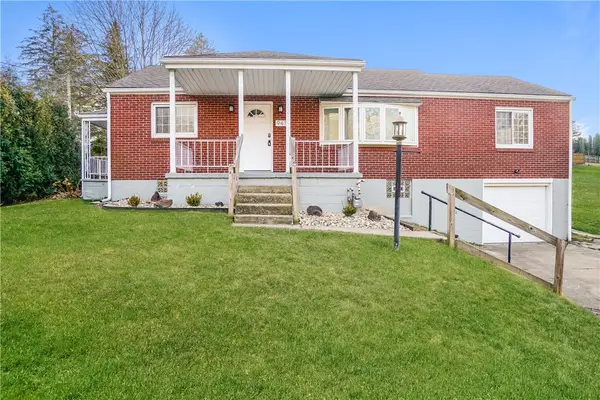 941 Whitehead Ln, Irwin, PA 15642