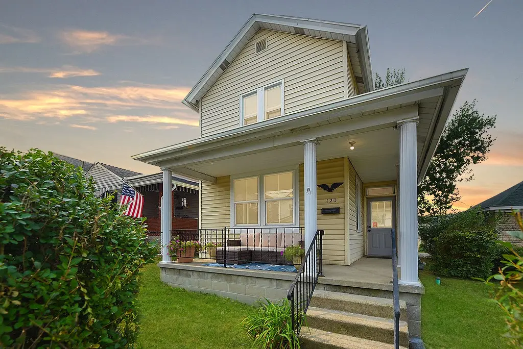 120 E Coffee St, Uniontown, PA 15401 - #1