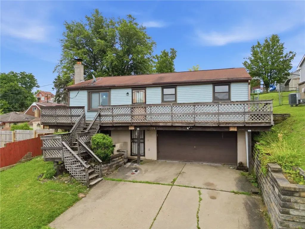 235 Grant Ave, Homestead, PA 15120 - #1
