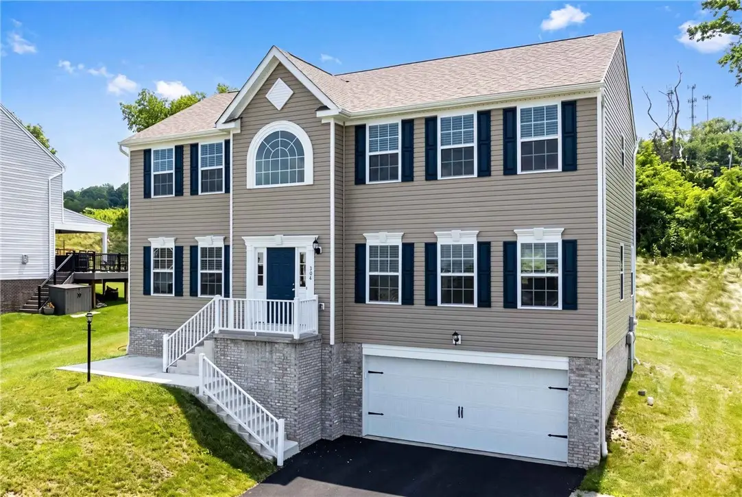 304 Rose Hill Ct, Canonsburg, PA 15317 - #1