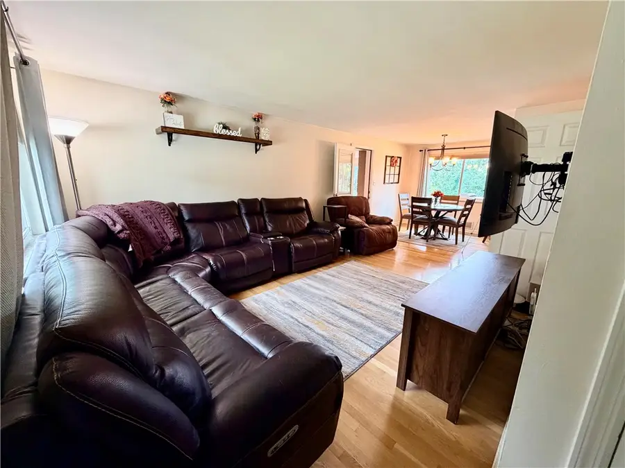 62 Observatory St, Manor, PA 15665 - #2