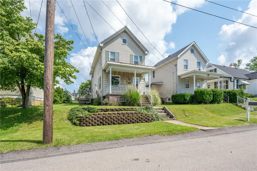 321 W Keeling Ave, Derry, PA 15627 - #2
