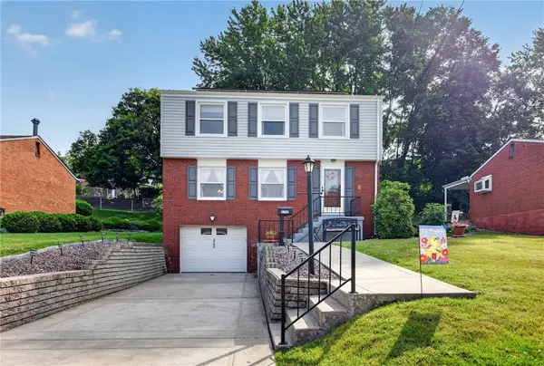 3793 Gary Dr, Pittsburgh, PA 15227