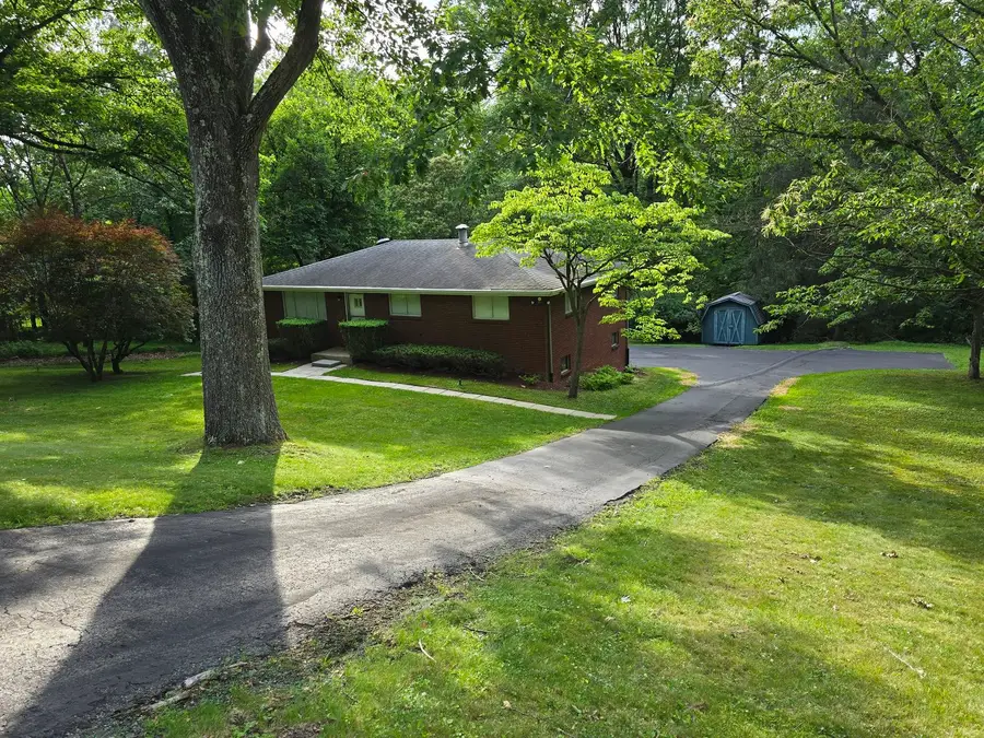 11255 Brokers Lane, Irwin, PA 15642 - #2