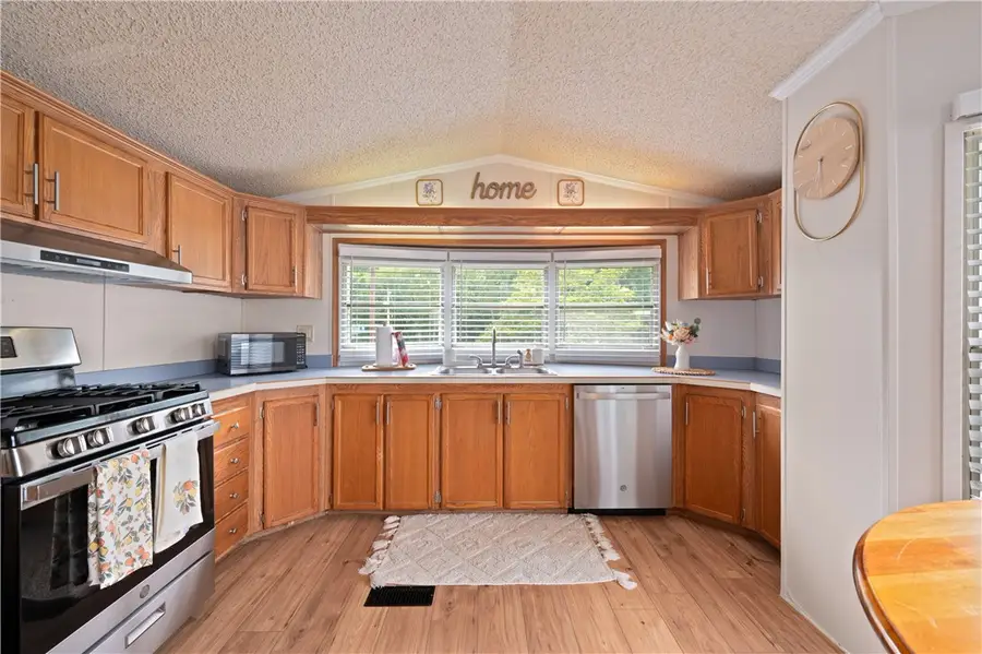 146 Wencliff Lane, Hempfield, PA 15644 - #3