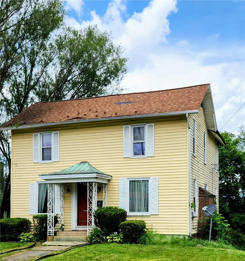 337 Jackson St, Grove City, PA 16127 - #1