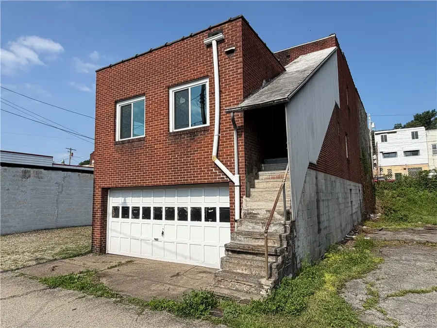 816-818 Mckean, Donora, PA 15033 - #3