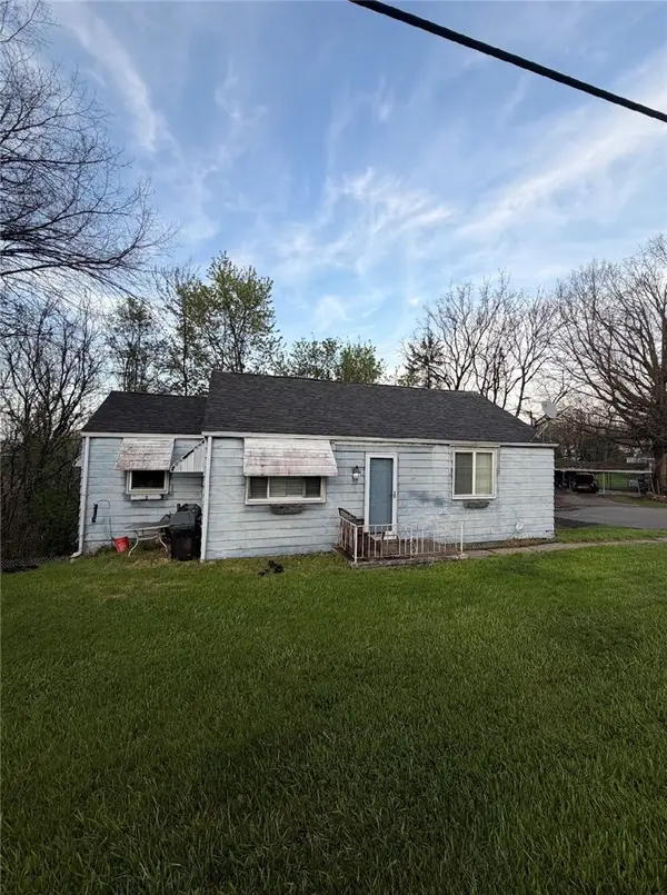2200 Orchard Hill Rd, Finleyville, PA 15332