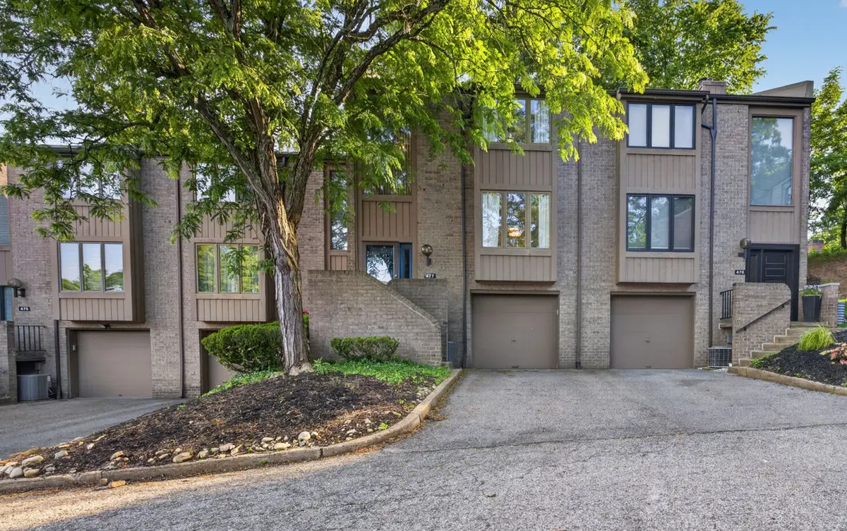 477 Cherry Ct, Pittsburgh, PA 15237 - #1