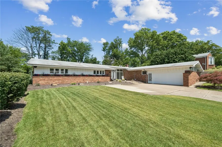675 N Wade Ave, Washington, PA 15301 - #2