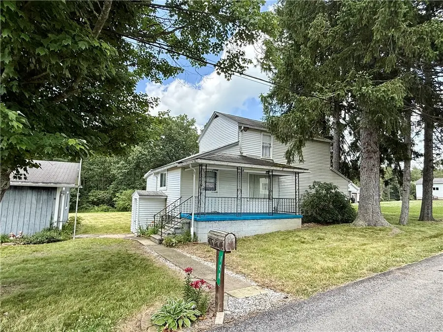129 Cherry Orchard Ave, Kittanning, PA 16201 - #2