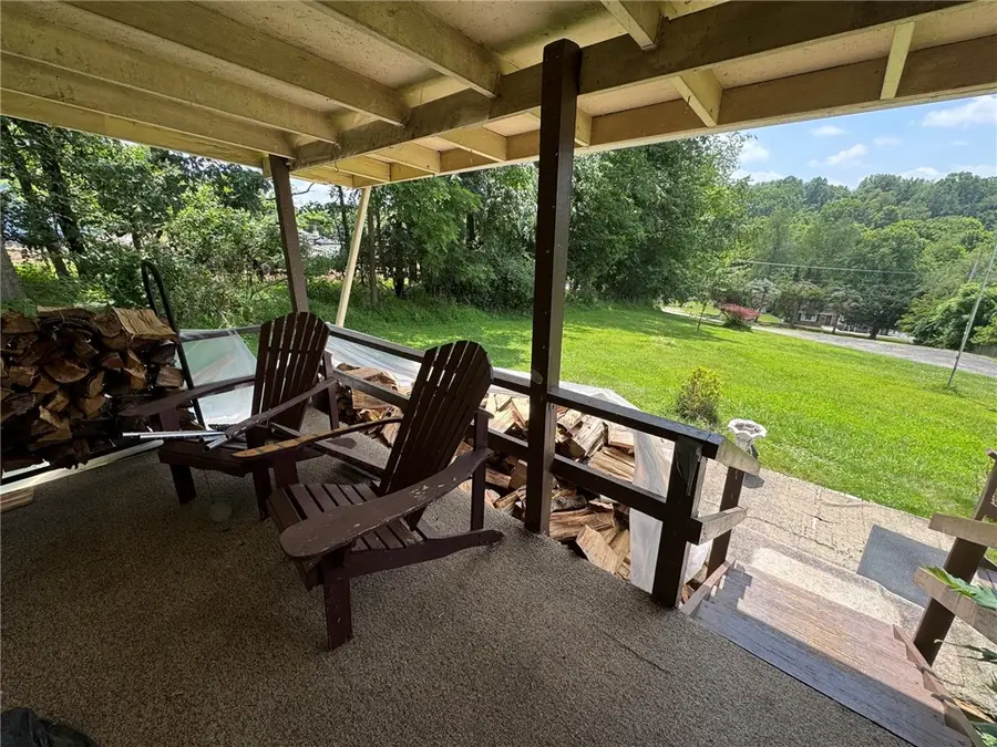 1238 Pinewood Rd, Irwin, PA 15642 - #3
