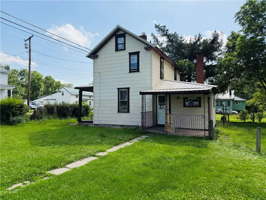 339 Coolspring Jumonville Rd, Hopwood, PA 15445 - #2