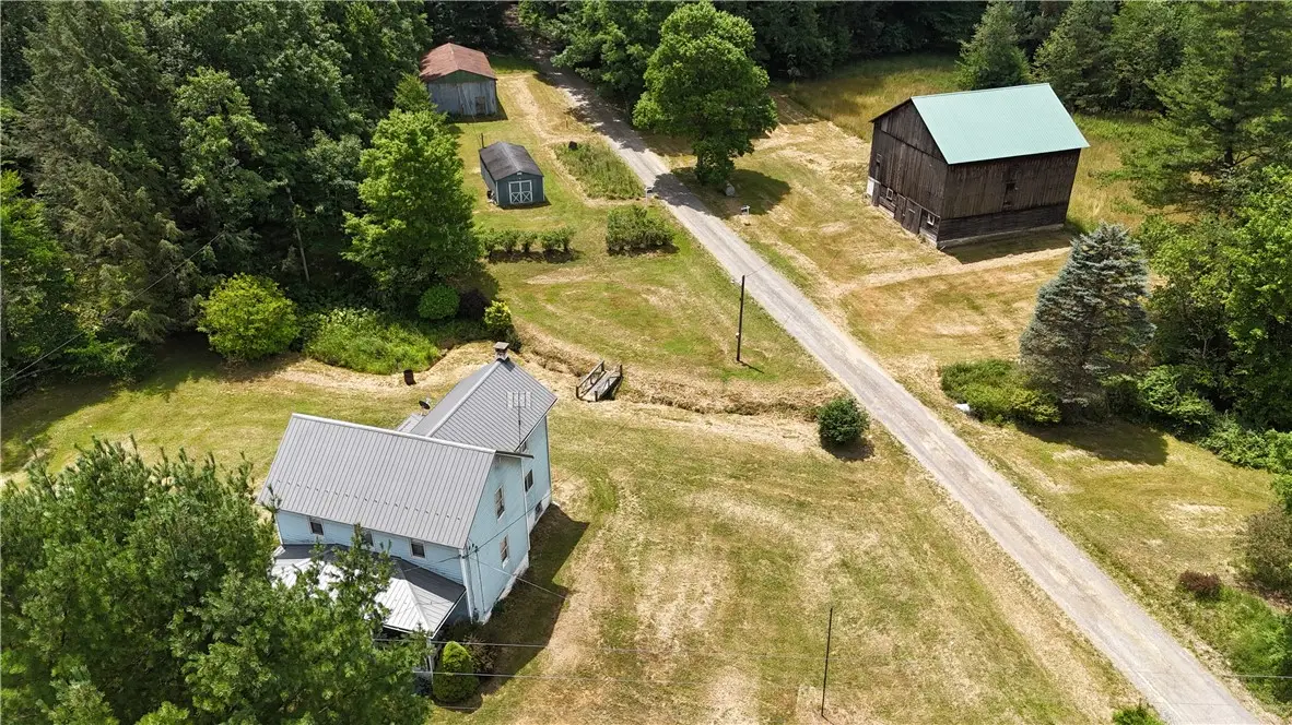 2612 Canoe Ridge Rd, Rossiter, PA 15772 - #1