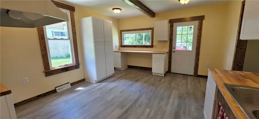 5 Mckinley Ave, Bulger, PA 15019 - #3