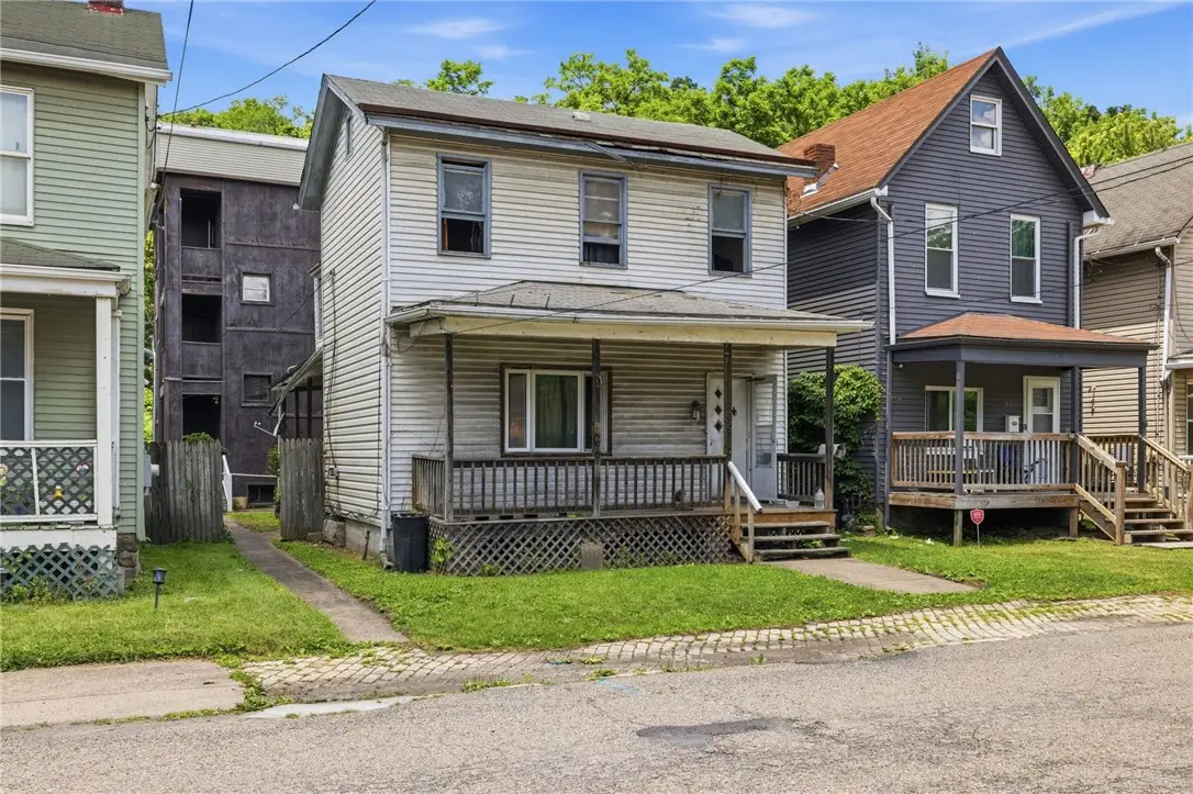 335 Larimer Ave, Turtle Creek, PA 15145 - #1