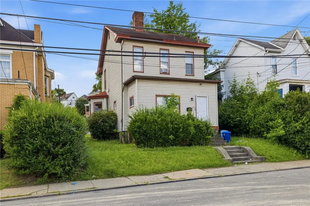 2949 Chartiers Ave, Pittsburgh, PA 15204 - #1
