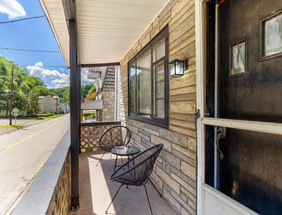 3326 Spring Garden Rd, Pittsburgh, PA 15212 - #3