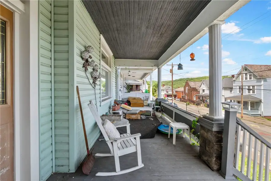 971 Thompson Ave, Donora, PA 15033 - #2
