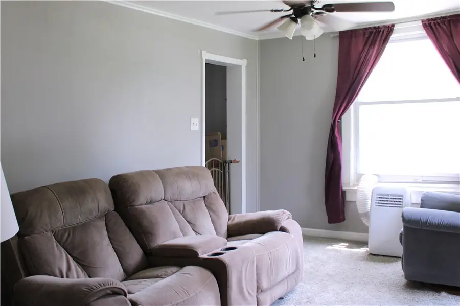 1347 Philadelphia St, Indiana, PA 15701 - #2